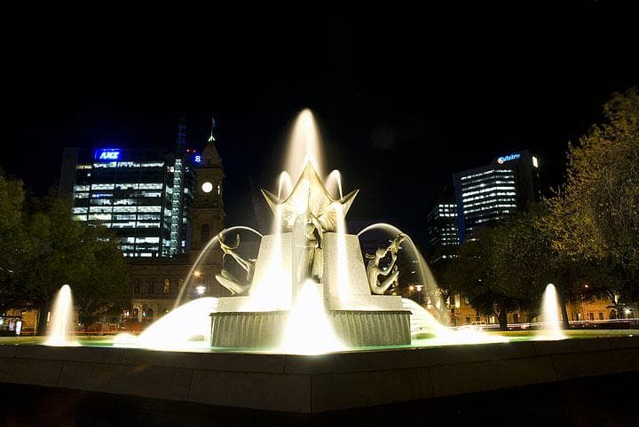 Victoria Square